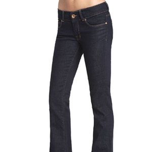 J Brand Demin - Heartbreaker in INK - Size…